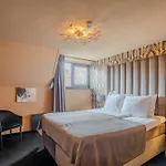 Boutique Code Rose 3* Noordwijk