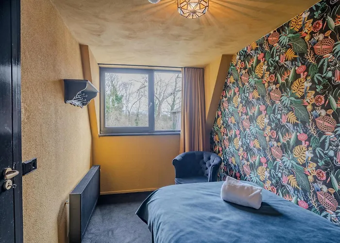 Boutique Code Rose Gasthuis 3*