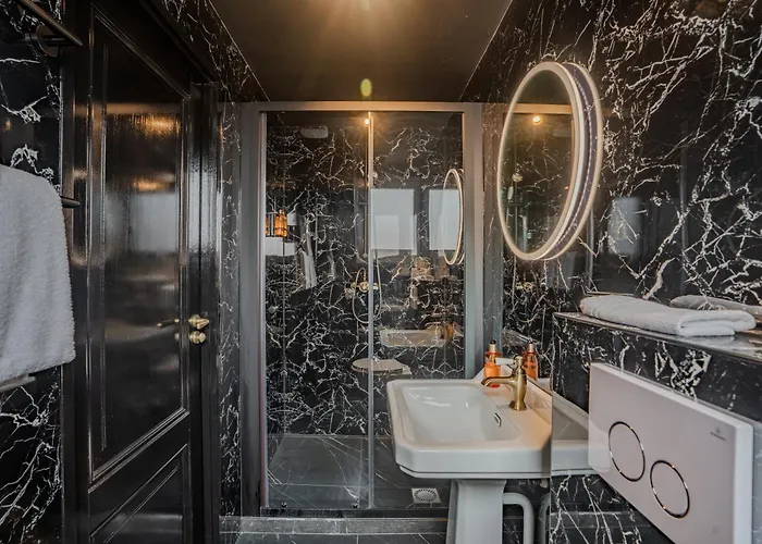 Boutique Code Rose 3* Noordwijk