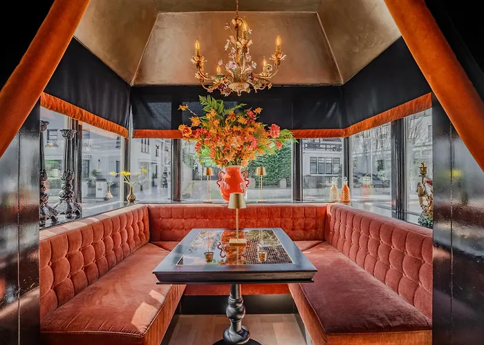 Gasthuis Boutique Code Rose 3*