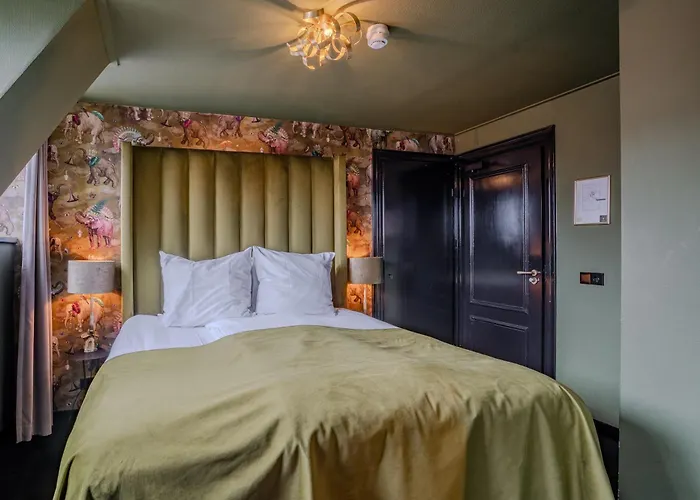 Boutique Code Rose 3*